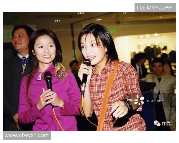 星爷直言赵薇丑话引热议 影迷纷纷讨论究竟谁才是最美女星